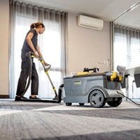 Karcher Puzzi 10/1 Tapijtreiniger-3