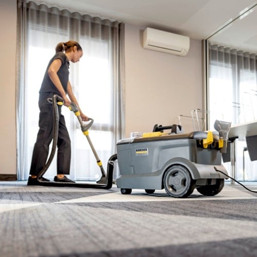 Karcher Puzzi 10/1 Tapijtreiniger-3